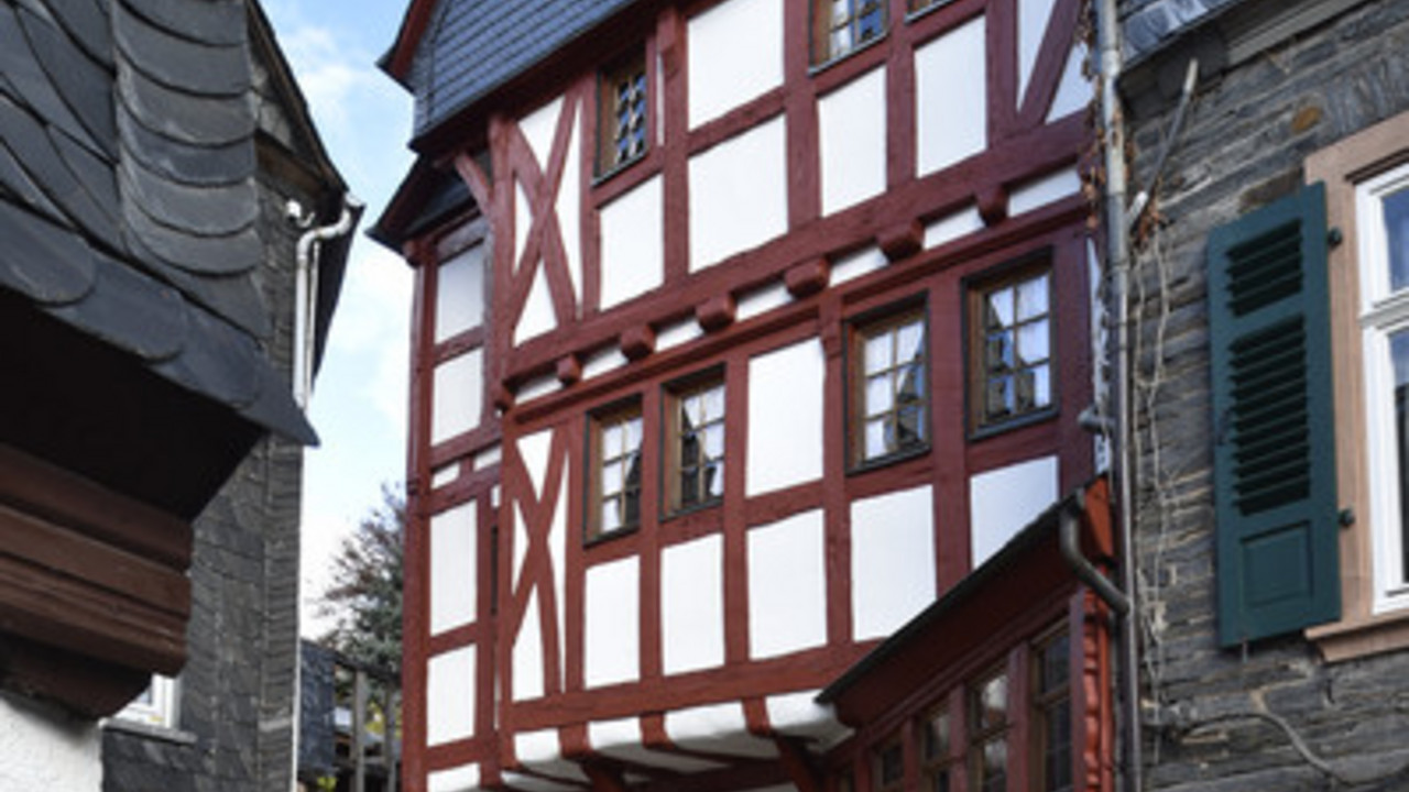 Enkirch, Fachwerkhaus Am Wochenmarkt © Achim Wendt und Dr. Matthias Preißler, Heidelberg