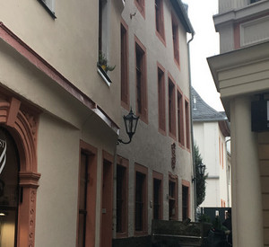 Himmelgasse 1. Im Vordergrund Augustinerstraße 50 © Untere Denkmalschutzbehörde Mainz Himmelgasse 1. Im Vordergrund Augustinerstraße 50 © Untere Denkmalschutzbehörde Mainz