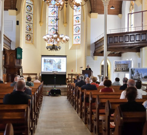Buchvorstellung am 3. September 2021 in der ev. Kirche, Saulheim © Jürgen Ernst, GDKE, Landesdenkmalpflege