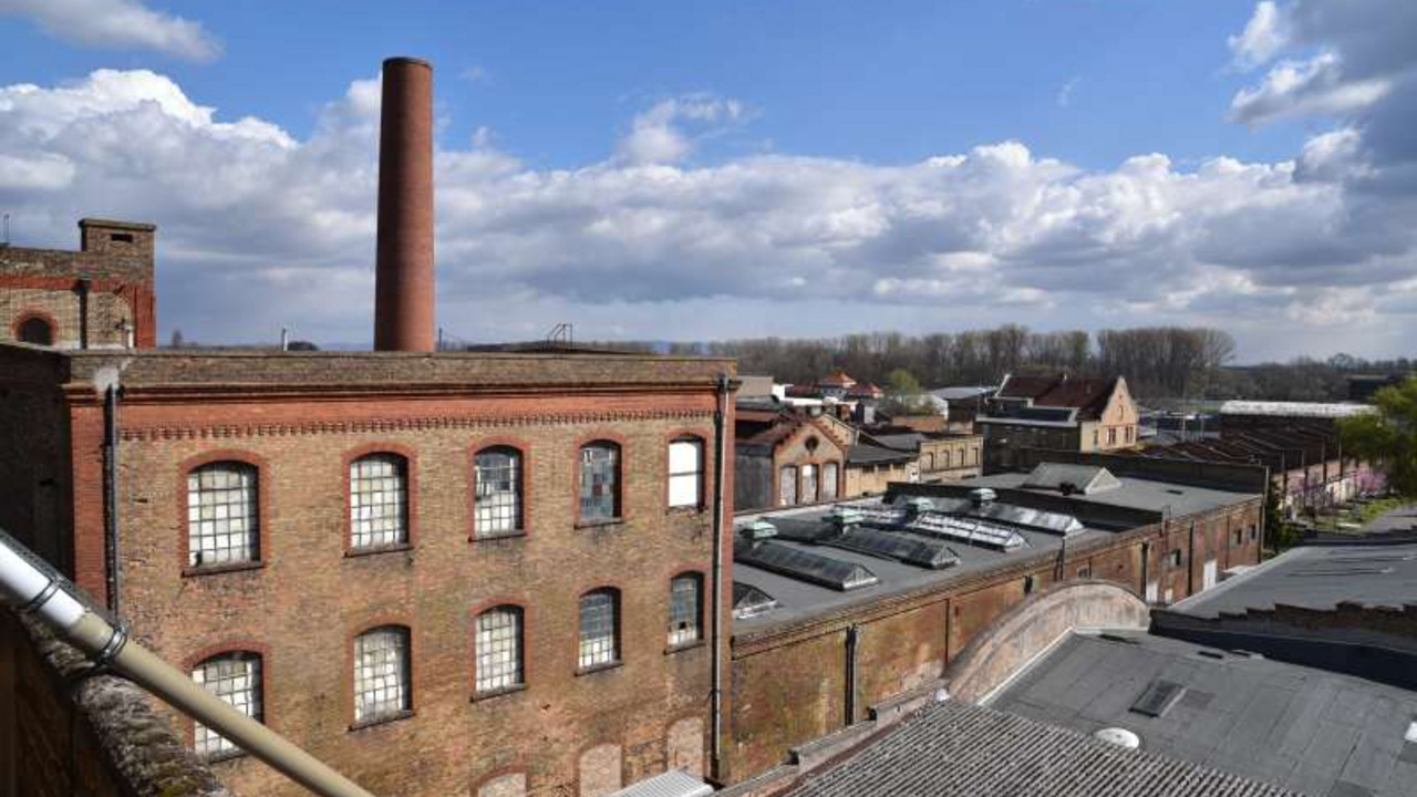 Blick von der Neuen Nitrierung auf Wäscherei, Trockenräume und Verwaltungsbau © Dieter Krienke, GDKE, Landesdenkmalpflege