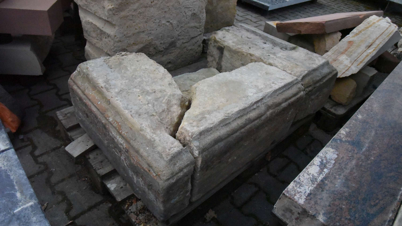 Das wiederentdeckte Fundament © GDKE, Landesdenkmalpflege, Niklas Underwood