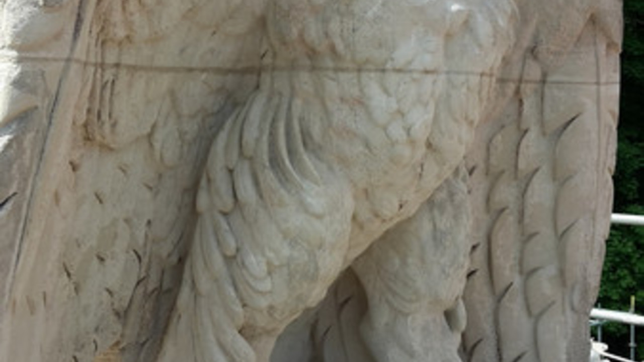 Eisenbahntunnel Cochem Die Adlerfigur im restaurierten Zustand © GDKE, Landesdenkmalpflege 