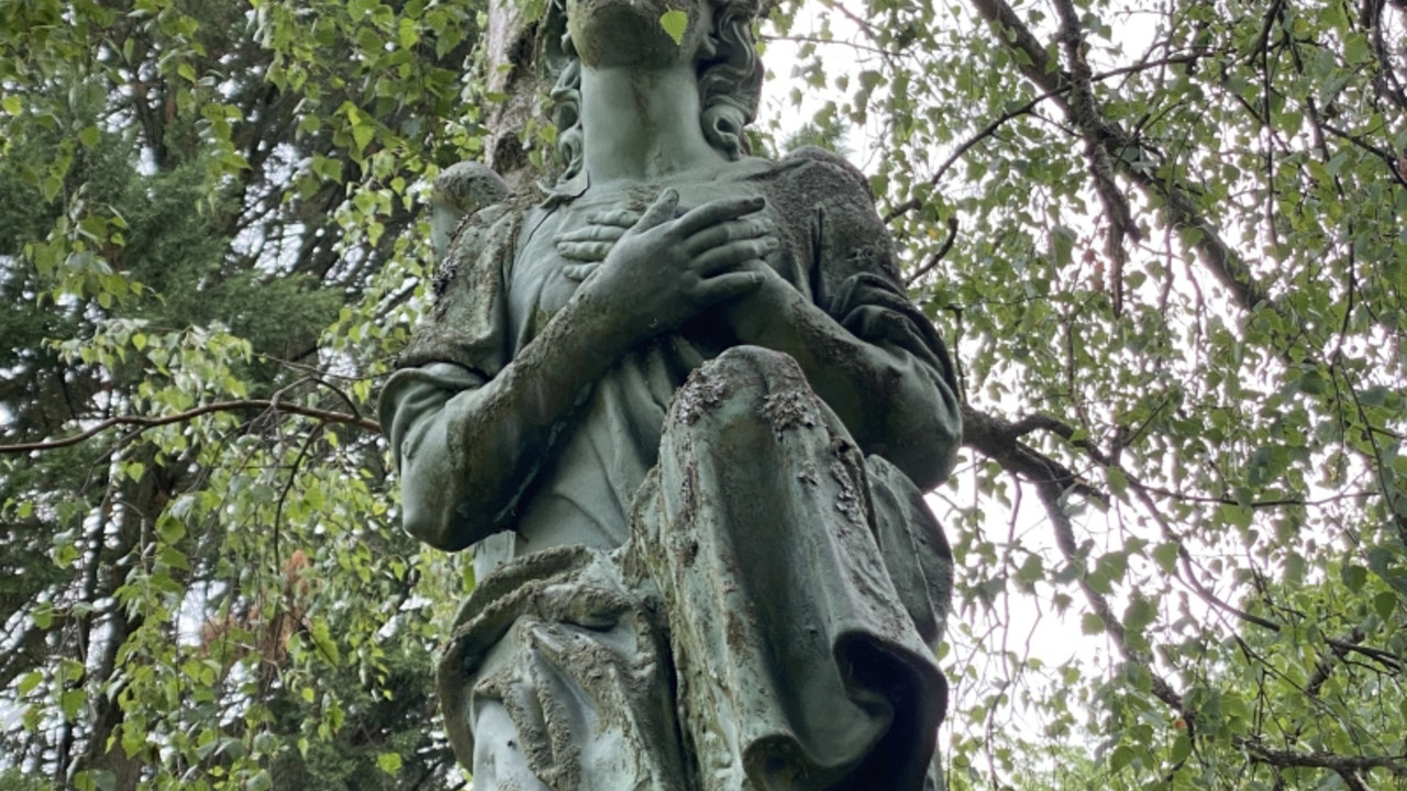Speyer, Neuer Friedhof, Grabmal der Familie Hortz, Galvanoplastik © Claudia Gerner-Beuerle, GDKE, Landesdenkmalpflege 