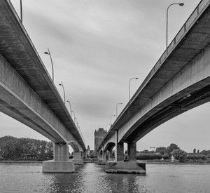 Nibelungenbrücke in Worms © Cengiz Dicleli