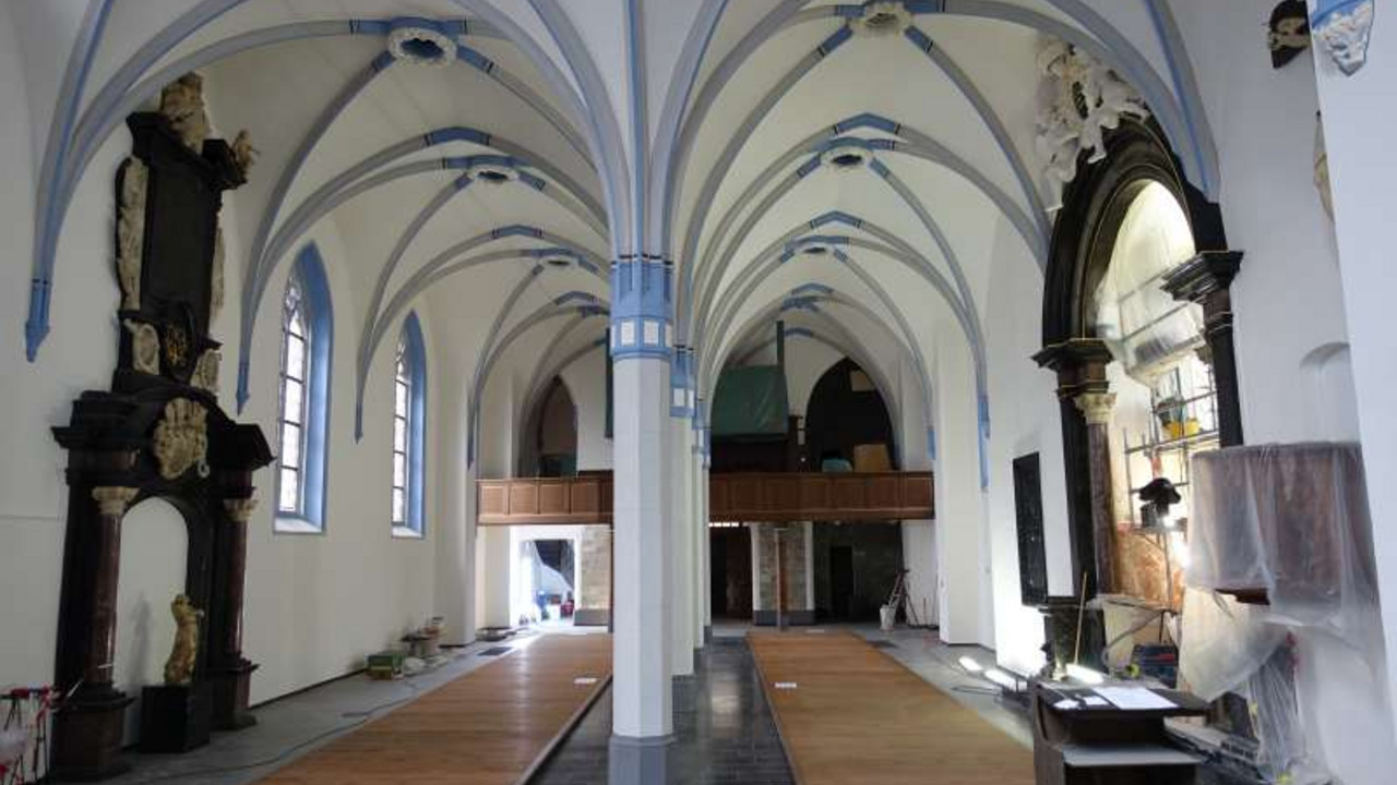 Kamp-Bornhofen, Klosterkirche nach Fertigstellung der Restaurierungsarbeiten, Blick nach Westen © Katinka Häret-Krug, GDKE, Landesdenkmalpflege