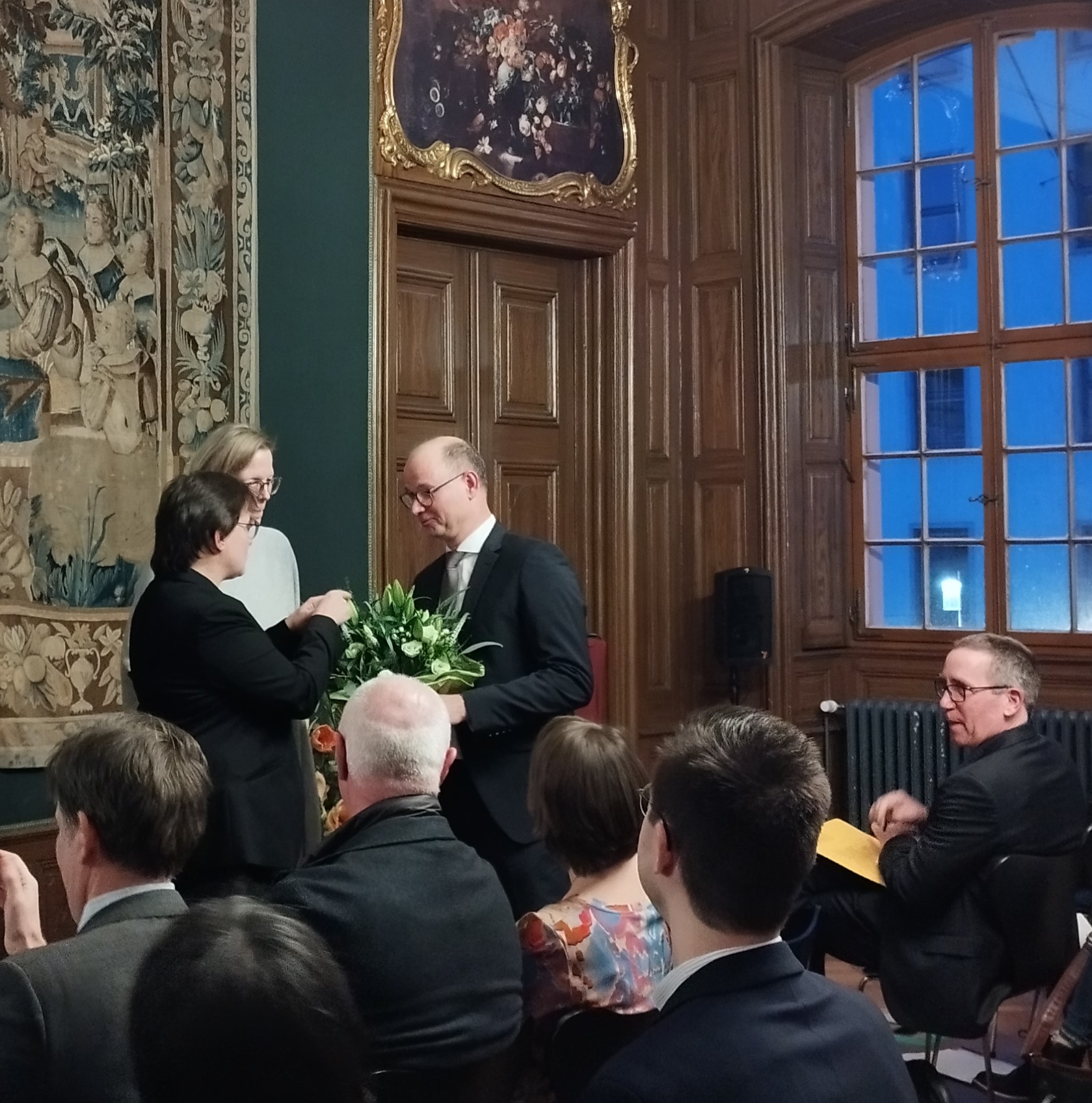 Beglückwünschung, im Bild Staatssekretärin Simone Schneider, Generaldirektorin Dr. Heike Otto, Landeskonservator Dr. Markus Fritz-von Preuschen © Karola Sperber, GDKE, Landesdenkmalpflege